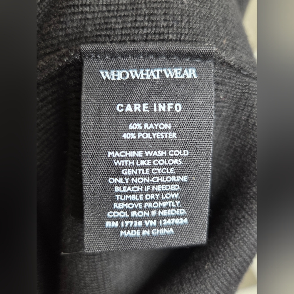 Who What Wear Size S Black Knit Sweater - Picture 7 of 7